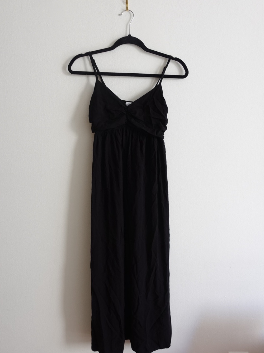 GAP Black Spaghetti-Strap Maxi Slip
